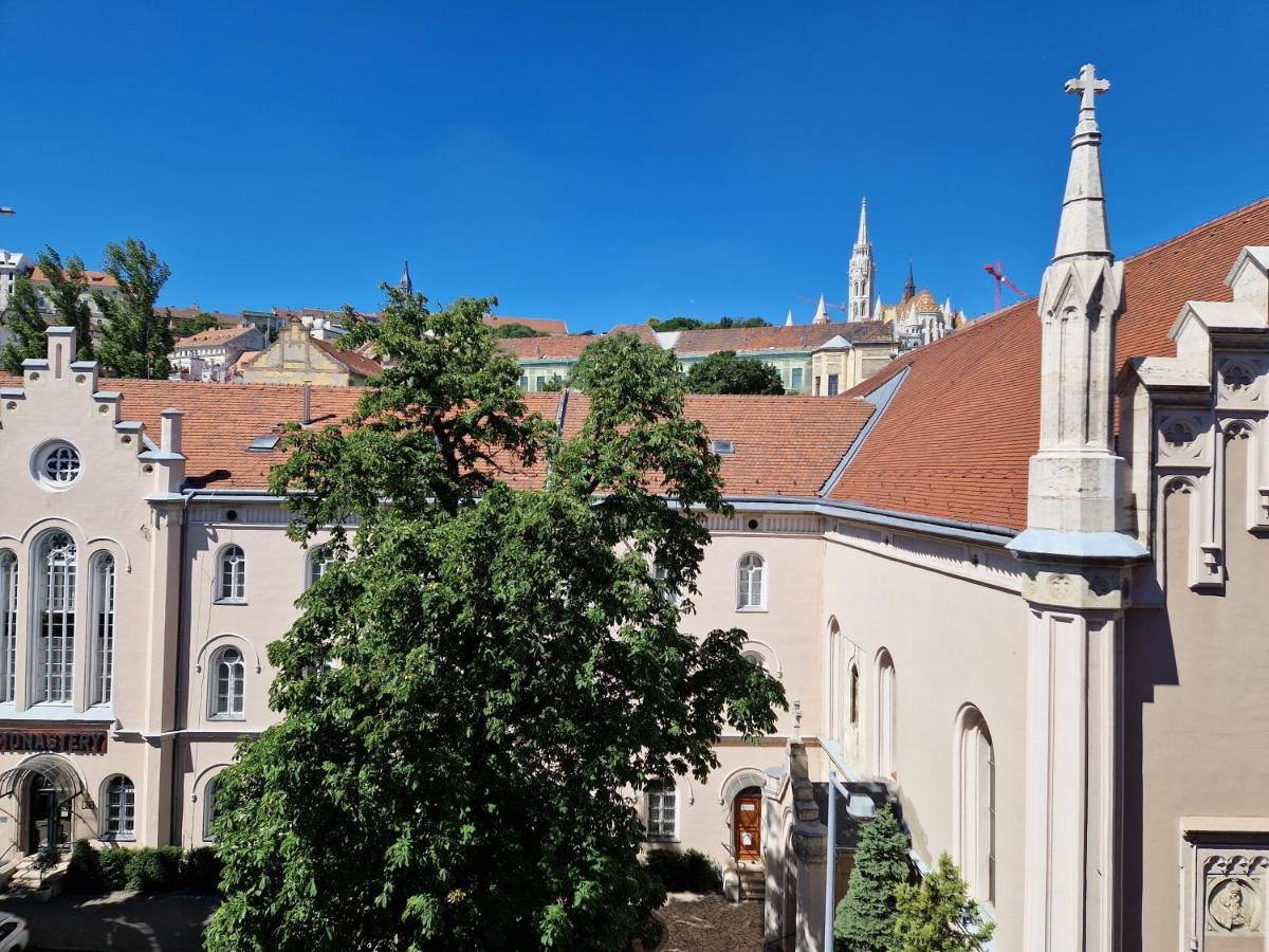Halasz 2-Bedroom Apartment Near Castle, Free Public Parking Nearby Будапеща Екстериор снимка